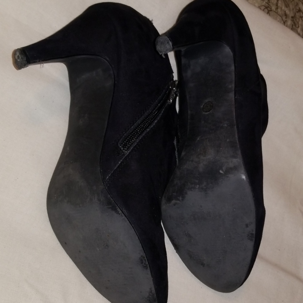 Booties - Picture 6 of 6